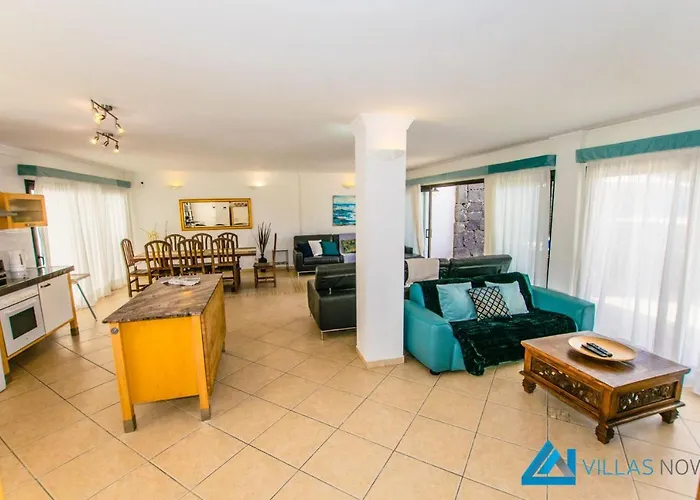 223 - Ventura By Now Ltd Villa Playa Blanca (Lanzarote)